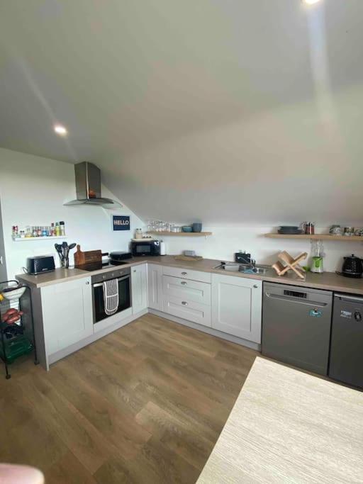Riverfield Apartment Milltown Malbay Exteriér fotografie