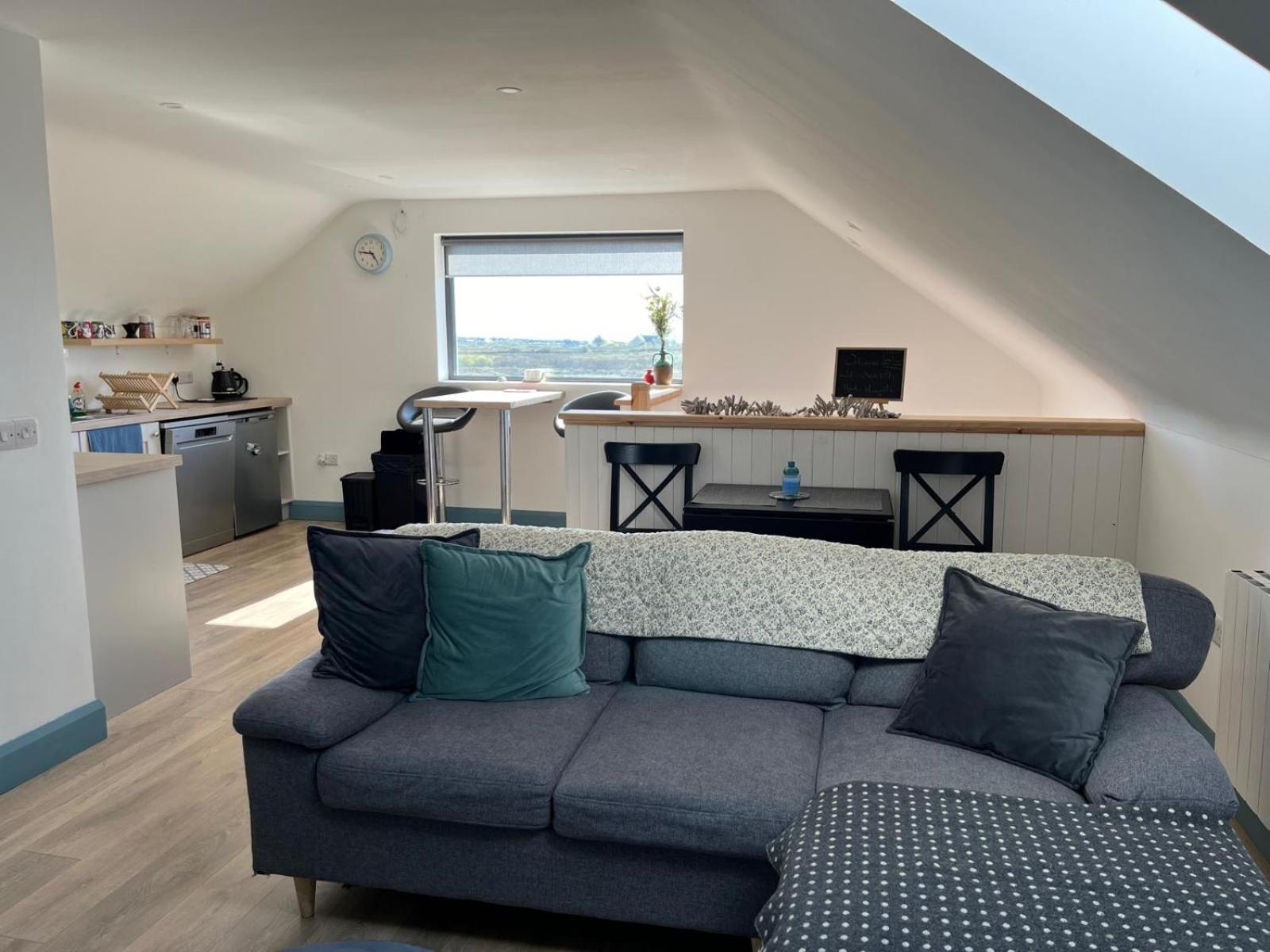 Riverfield Apartment Milltown Malbay Exteriér fotografie